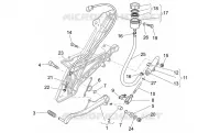 Rear master cylinder