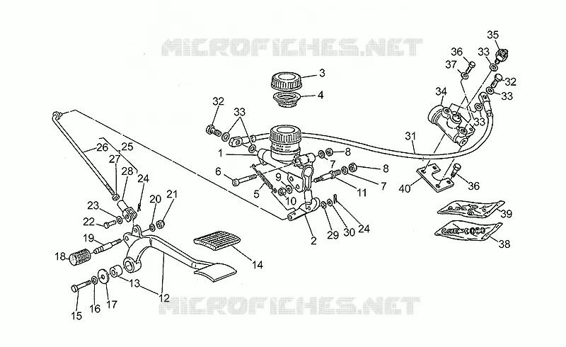 Rear master cylinder