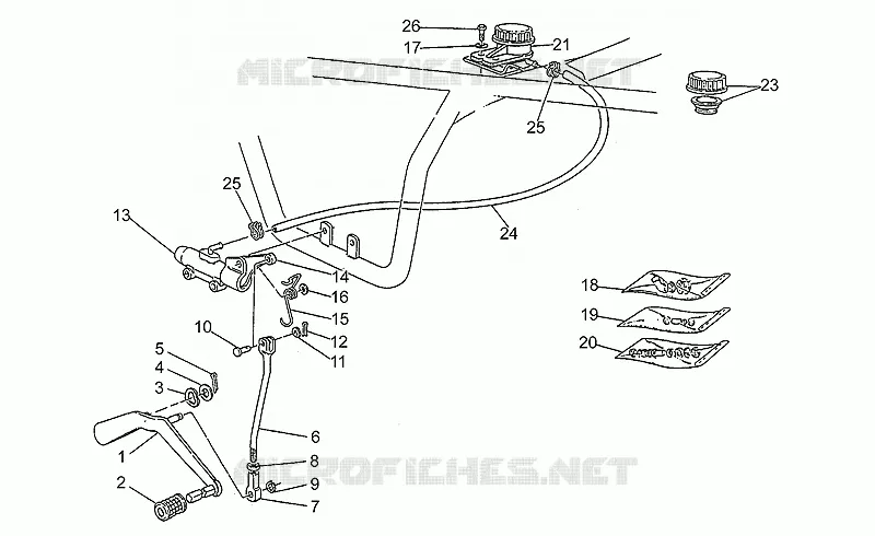 Rear master cylinder