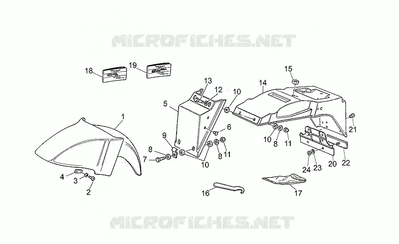 Front mudguard-rear fairing