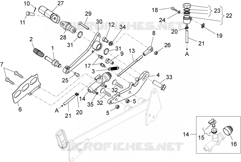 Rear master cylinder